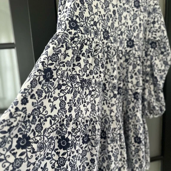 Duffield Lane Fiona dress in Morning Glory - Picture 3 of 4